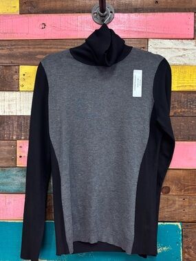 The Limited Men's Gray and Black Turtleneck Sweater